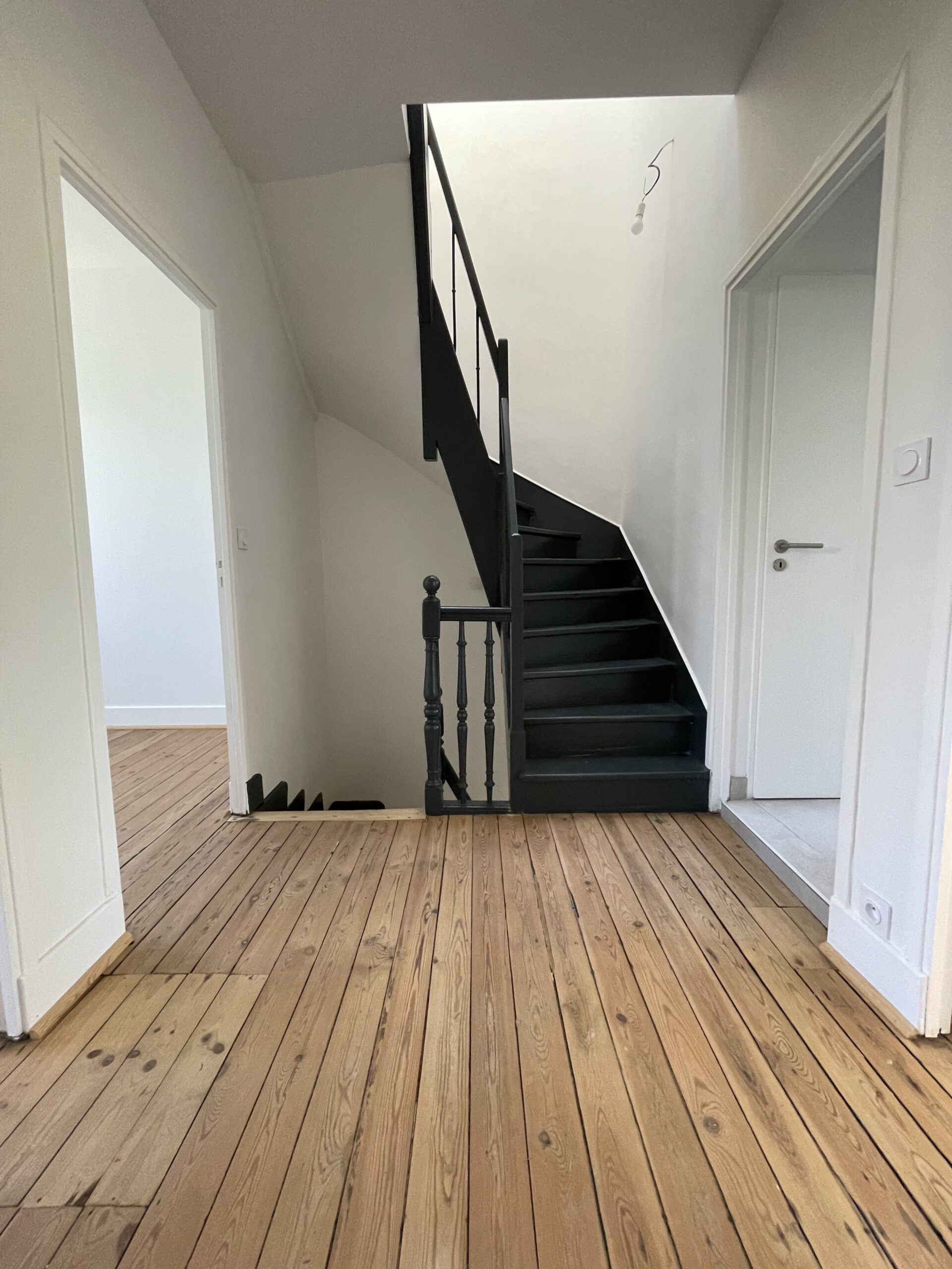 1.10 Escalier pour Chambre 4